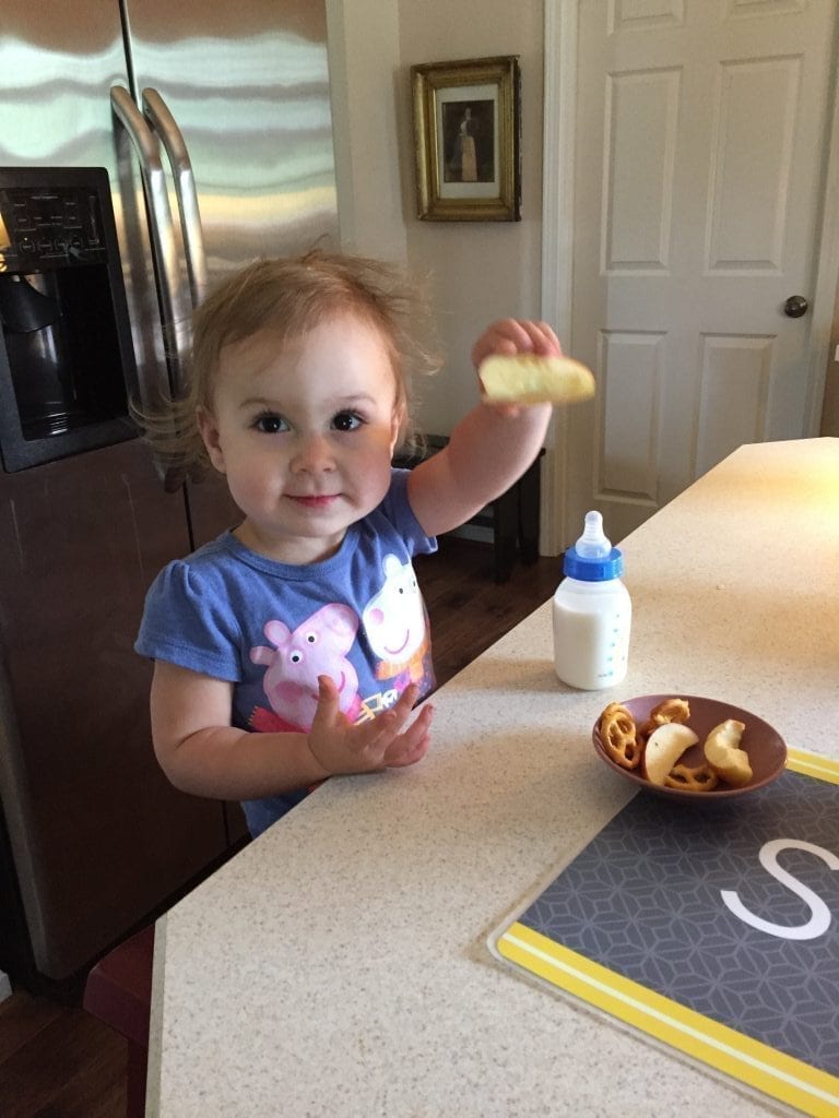 cecelia and her apple