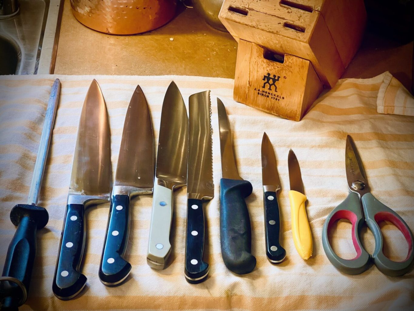 kitchen knives
