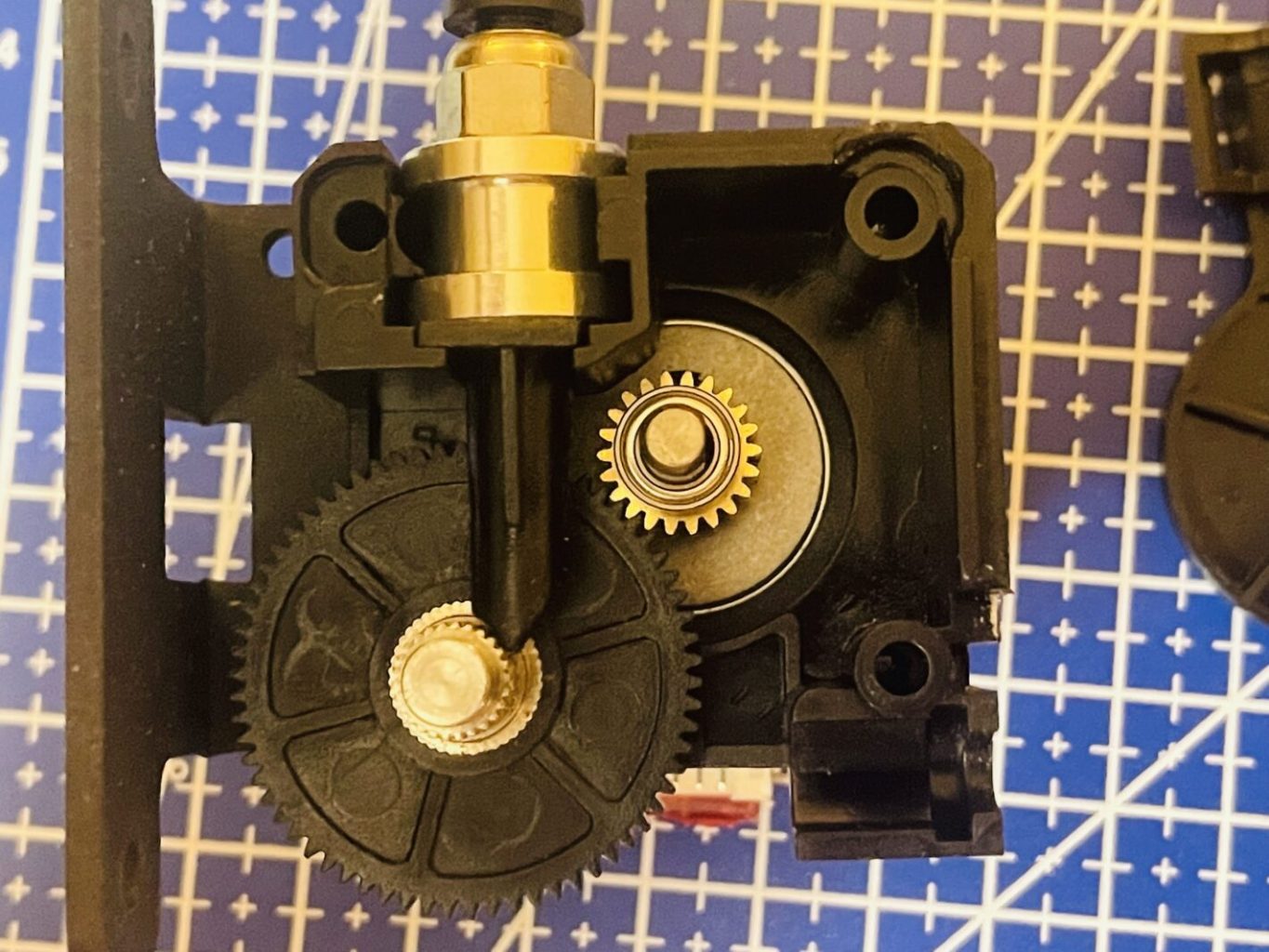 With diverter/guide inset and in place